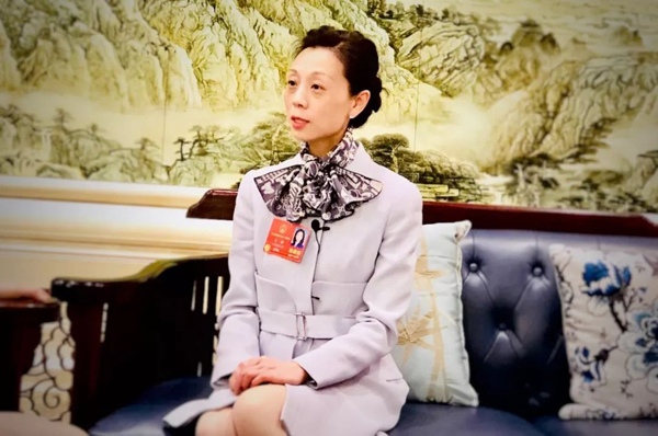 對(duì)新能源汽車的物流應(yīng)用、電池回收,人大代表王麒如此建言
